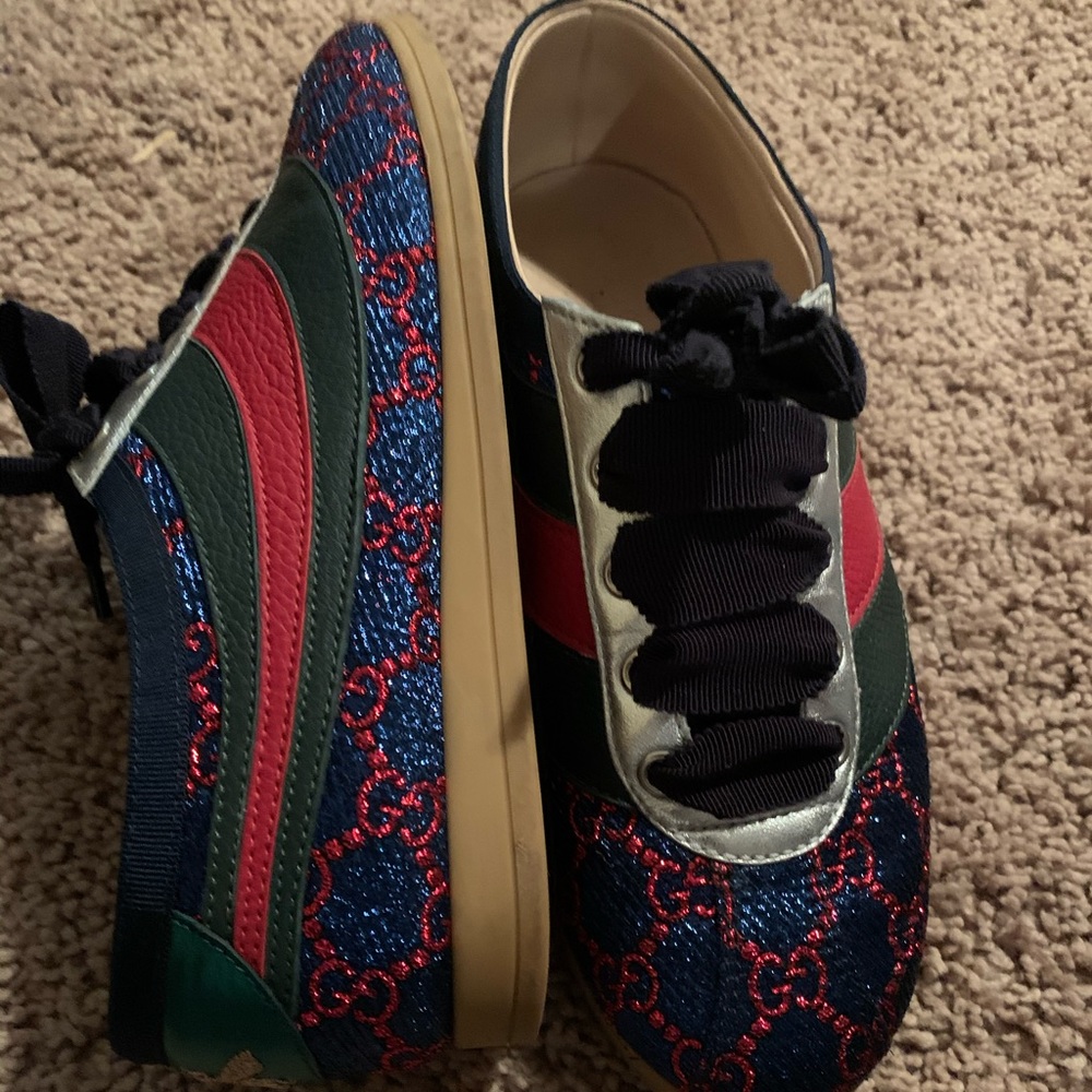 Women’s Gucci shoes